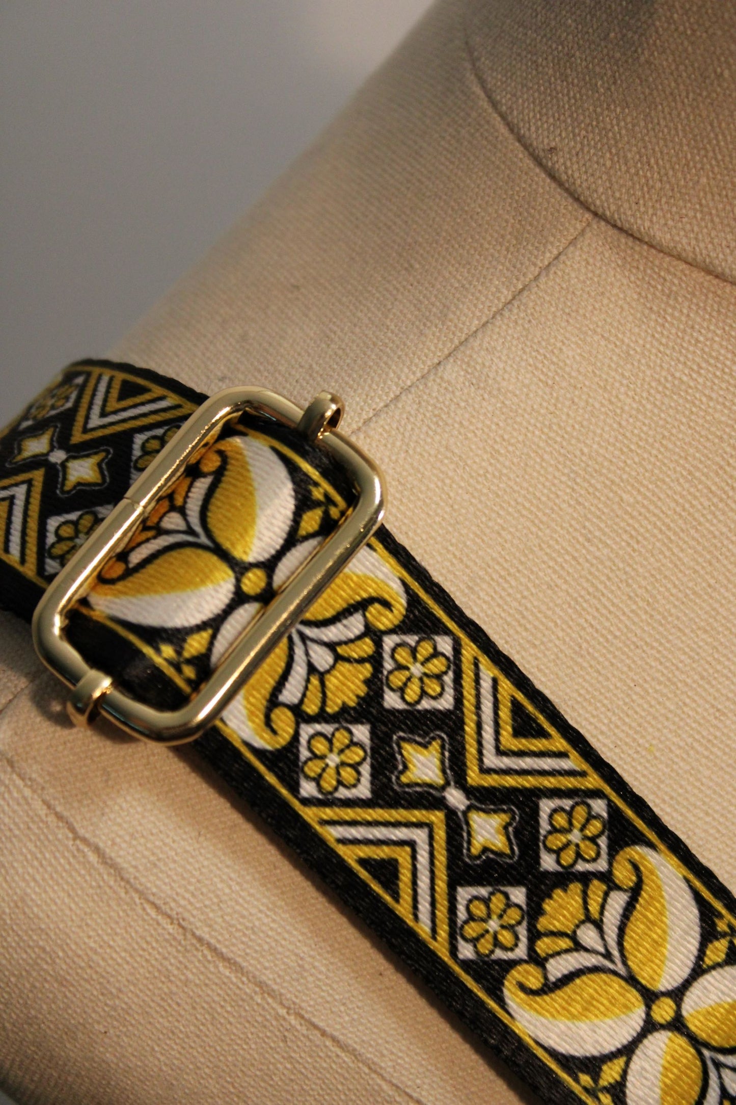 Bag Strap - Nouveau Black/Yellow/White Flower